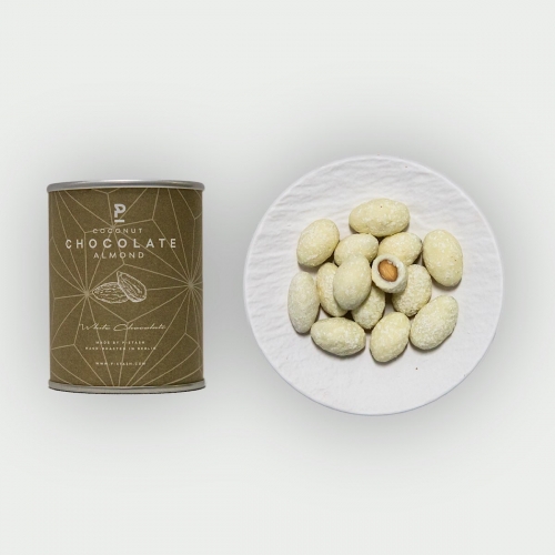 Migdały w białej czekoladzie, obsypane wiórkami kokosowymi