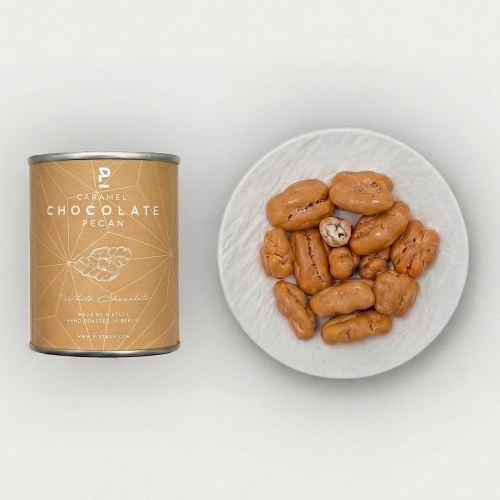 Orzechy pekan w białej czekoladzie z karmelową polewą