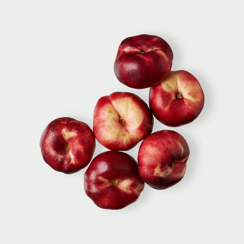 Nektarynka płaskoowocowa UFO